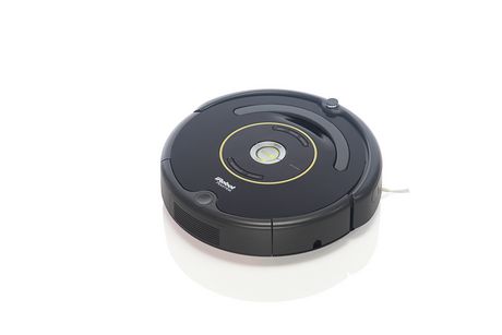 What are customer reviews on the iRobot Roomba 595?