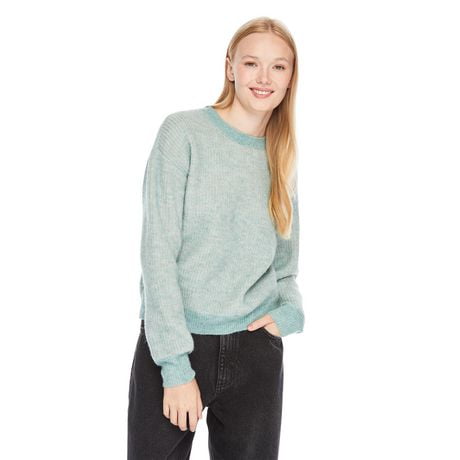 No Boundaries Women's Crew Neckline Sweater, Sizes XS-XXL