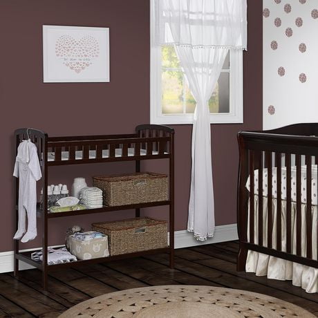 emily changing table