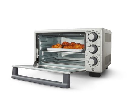 Oster® Compact Air Fry Oven | Walmart Canada