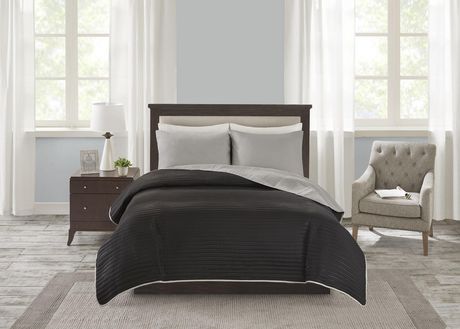 Mainstays 8 Pieces Reversible Comforter/Quilt | Walmart Canada