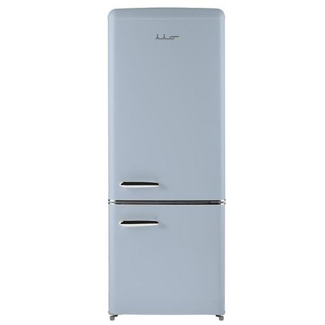 iio 7 Cu. Ft. Retro Refrigerator with Bottom Freezer in Wine Red