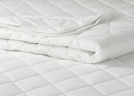 Millano Collection Millano Everyday Quilted Pillow Protector