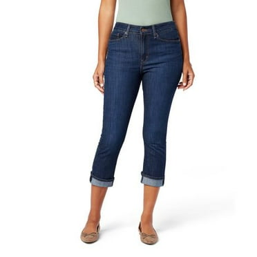Signature by Levi Strauss & Co.®Women's Mid Rise Capri Jeans, Available sizes: 2 - 18