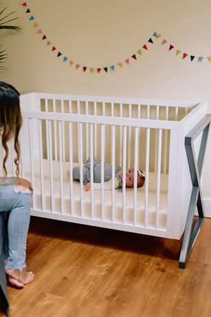 storkcraft equinox crib canada