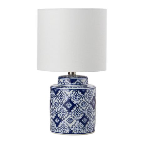 Hometrends Table Lamp Walmart Canada   6000205430051 