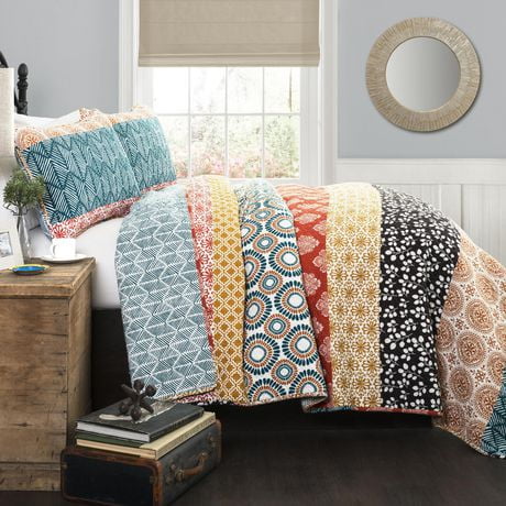 Lush Decor Bohemian Stripe 3Pc King Quilt Set