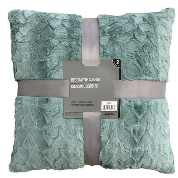 hometrends Solid Fur Decorative Pillow (Set of 2), 20"x20"