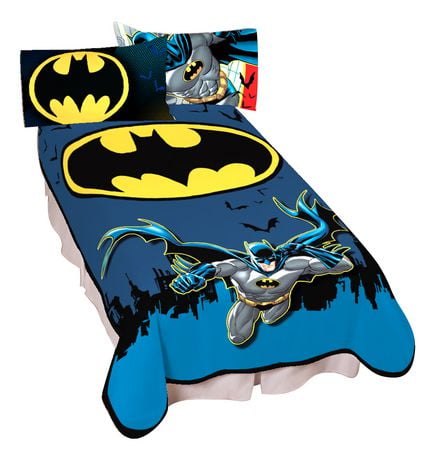 Batman Night Time Flyer Blanket - Walmart.ca