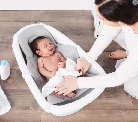 Siège de bain bébé antidérapant et confortable avec dossier et Ventouses  Chaise de sécurité portable pour 6-18 mois bébés nourrissons