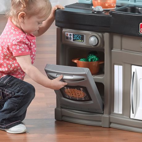 Step2 Best Chef s Play  Kitchen  Walmart  Canada