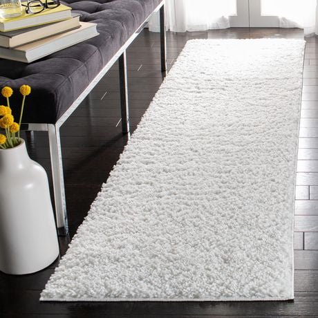 SAFAVIEH August Carlene Solid Plush Shag Area Rug