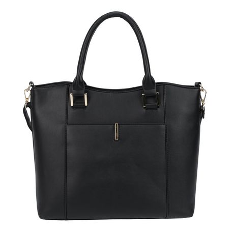 Carly Satchel | Walmart Canada