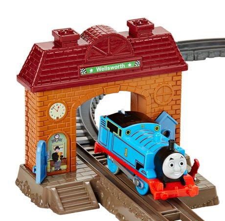 Thomas & Friends Trackmaster Station Starter Toy Train Set | Walmart Canada