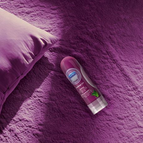 Lubrifiant Personnel Et Gel A Massage Contenant De L Aloes Durex Play Massage 2 En 1 Walmart Canada