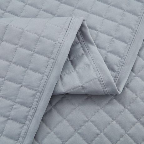 Millano Classic Light Grey 2 Piece Quilt Set | Walmart Canada