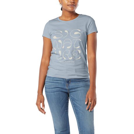 Signature by Levi Strauss & Co.™ Women's T-Shirt | Walmart Canada