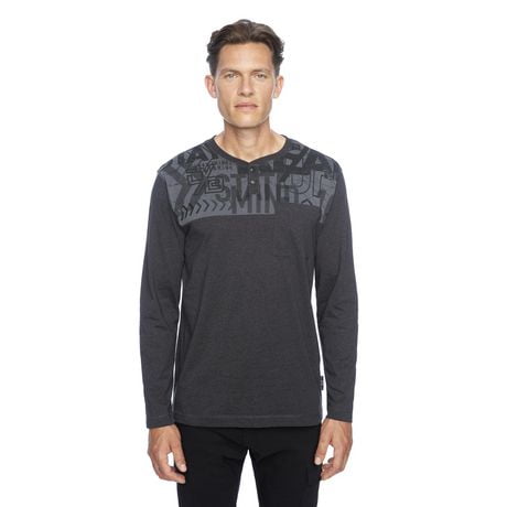 Dark Black Men's Long-Sleeve Graphic Henley T-Shirt