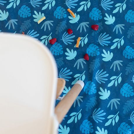 Bumkins Bebe Enfant En Bas Age Enfants Impermeable Lavable Tapis De Sol De Table Ou Sous La Chaise Haute Alimentation Arts Et Artisanat Tropiques Bleu Walmart Canada