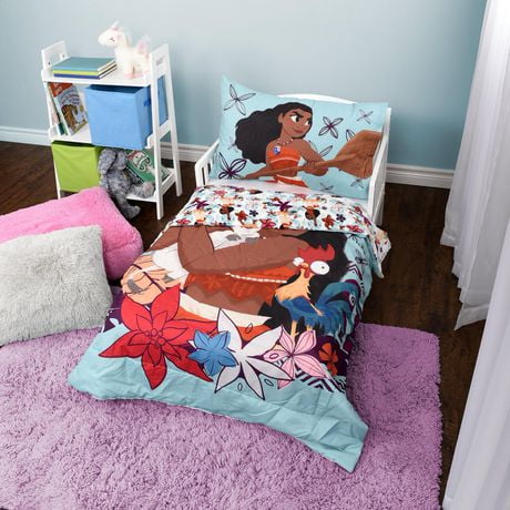 Disney Moana 2-Piece Toddler Bedding Set including Comforter and Pillowcase