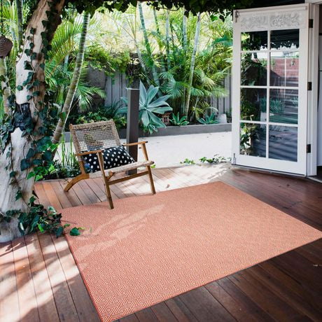 ECARPET Outdoor Area Rug for Patio, Deck, Backyard, Camping, Water Proof Carpet, Veranda Diamond Collection