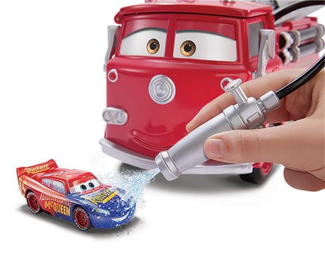 disney pixar cars stunt & splash red