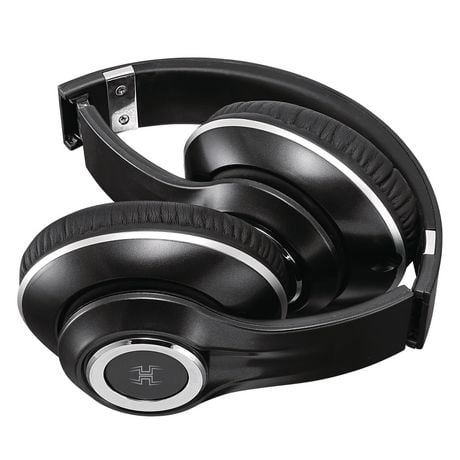 blackweb ™ Wired Studio Headphones (Black)
