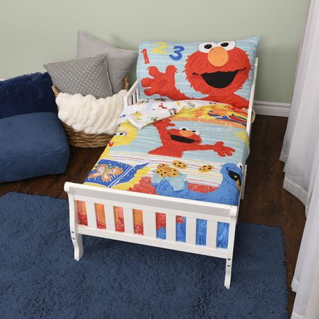 Sesame Street 3 Piece Toddler Bedding Set with Reversible Comforter ...