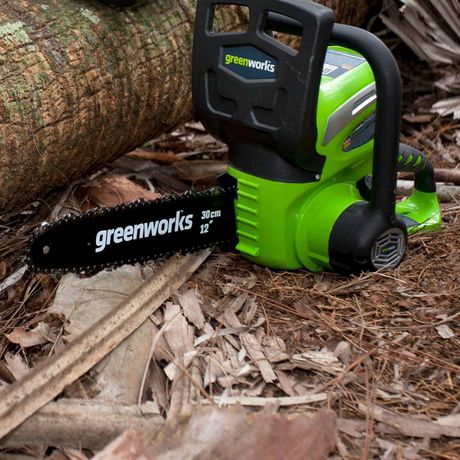 chainsaw greenworks 40v rona