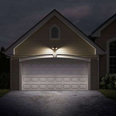 Philips Hue White Ludere Outdoor Security Light Canada Philips Hue White Ludere Outdoor Security Light Image 3 Of