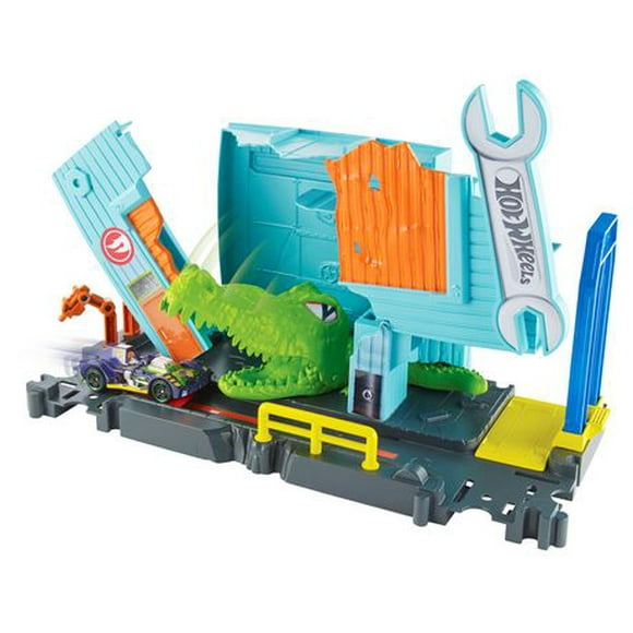 Hot Wheels City Gator Garage Attack Play Set