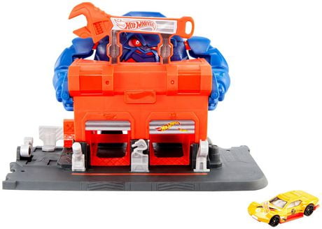 Hot Wheels Gorilla Rage Garage Attack Play Set 