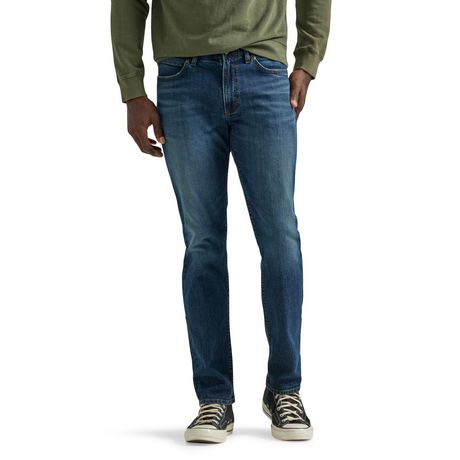 Lee Men's Regular Fit, Straight Jean - Walmart.ca