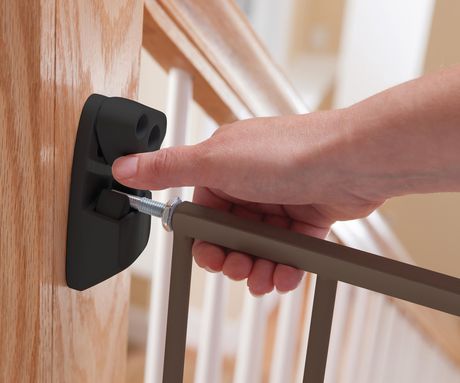 safety 1st top of stairs metal gate