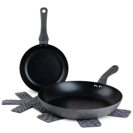 Thyme & Table Non-Stick Fry Pan Set with Protectors, Grise