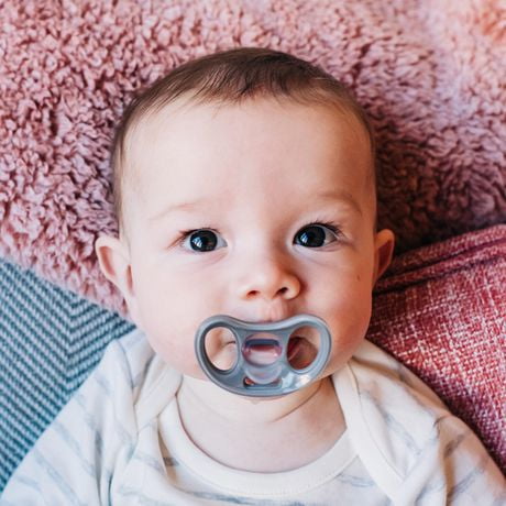 Sucette Tommee Tippee Advanced Sensitive Skin Pour Bebe 0 A 6 Mois Walmart Canada