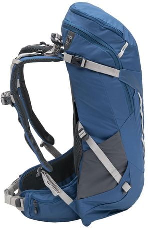 alps mountaineering baja 40