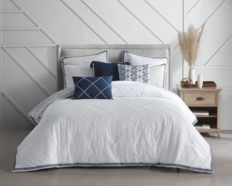 Beco Home Pintuck White 3 Piece Comforter Set King Walmart Canada   6000206675412 