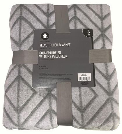 hometrends Velvet Plush Twin Blanket | Walmart Canada