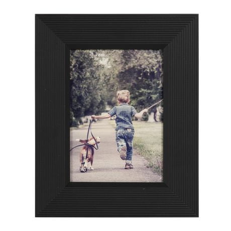 Hometrends Riviera Tabletop Black Picture Frame | Walmart Canada