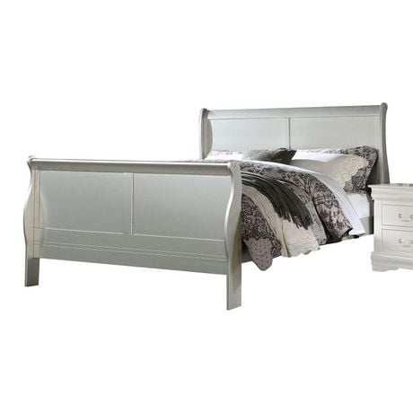 ACME Louis Philippe III Eastern King Bed (FB 34"H) in Platinum
