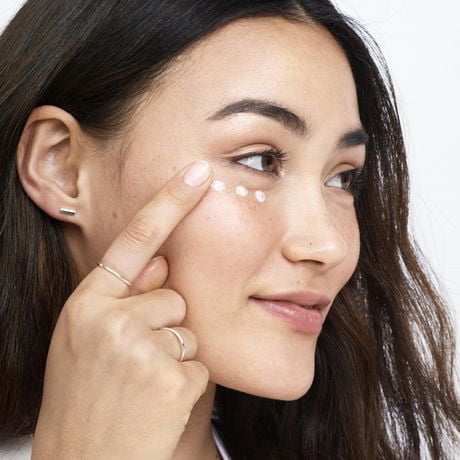 oil of olay brightening eye cream