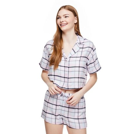 No Boundaries Women's Woven Notch Collar Pajamas 2-Piece Set