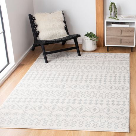 SAFAVIEH Tulum Herbert Distressed Southwestern Area Rug