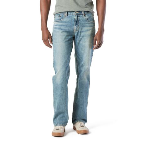 Signature by Levi Strauss & Co.™ Men's Relaxed Fit Jeans | Walmart Canada