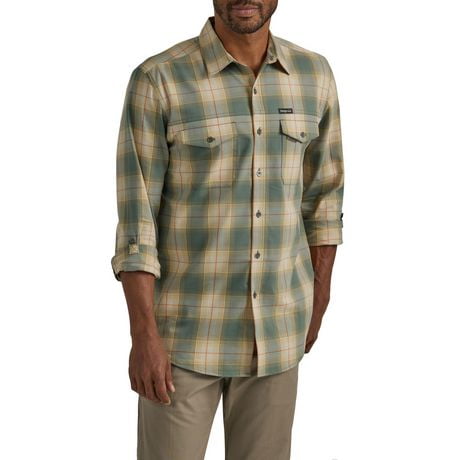 Wrangler Men's Outdoor Long Sleeve Utility Shirt