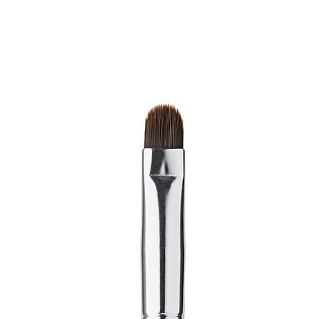 elf flat concealer brush