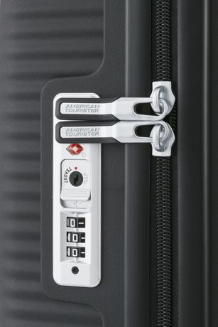 american tourister curio spinner hardside 20