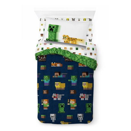 Minecraft 'Pixel Friends' 4 Piece Twin Bed Set + Bonus Bag