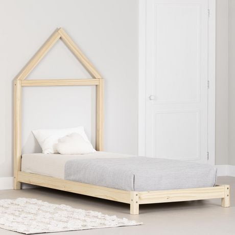 Solid Wood Bed with House Frame Headboard from the collection Sweedi South Shore